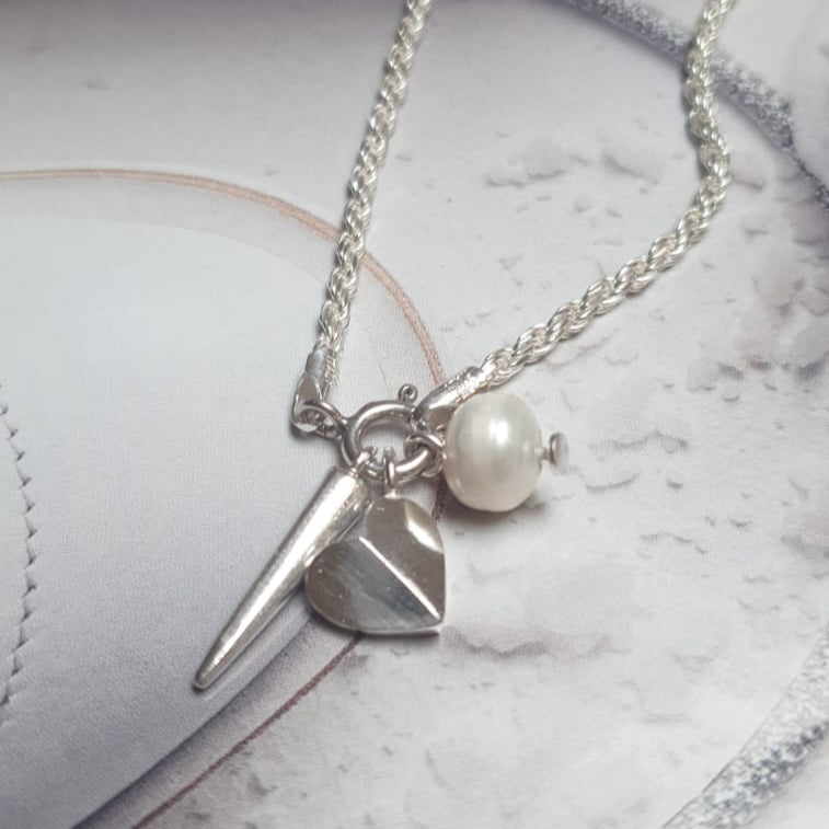 Collar Charm Fortuna